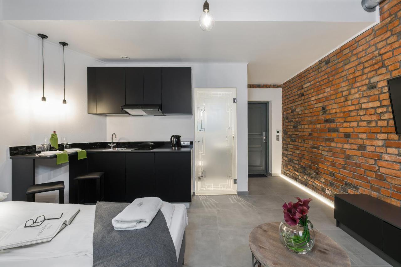 Level -1 Loft Apartments City Center Kopernika Poznań Exteriör bild